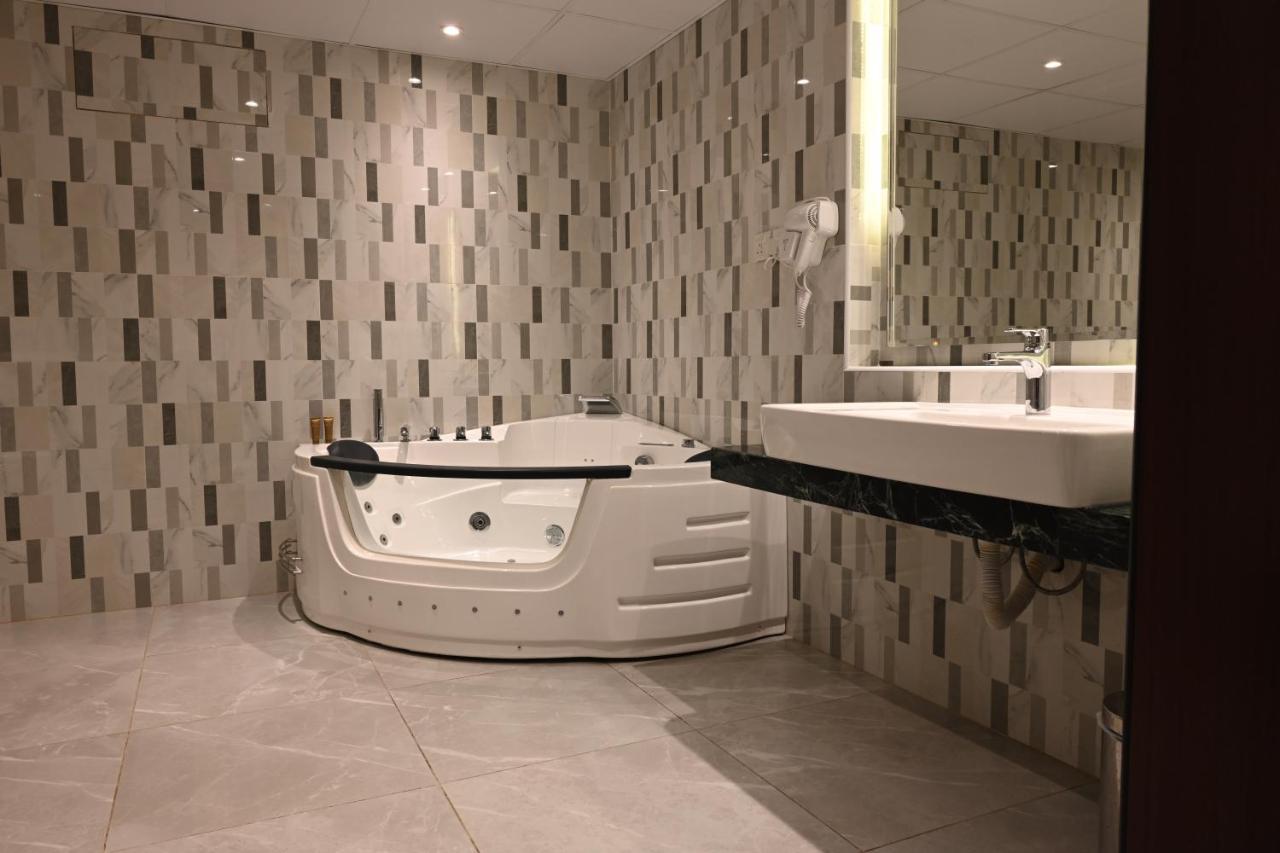 Quiet Dreams - Serviced Apartments King Abdul Aziz Street Branch Jiddah Esterno foto